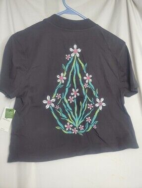 NWT FLAW Volcom XS Organic Cotton Crop Top Shirt Flower Logo Skater Cropped Tee